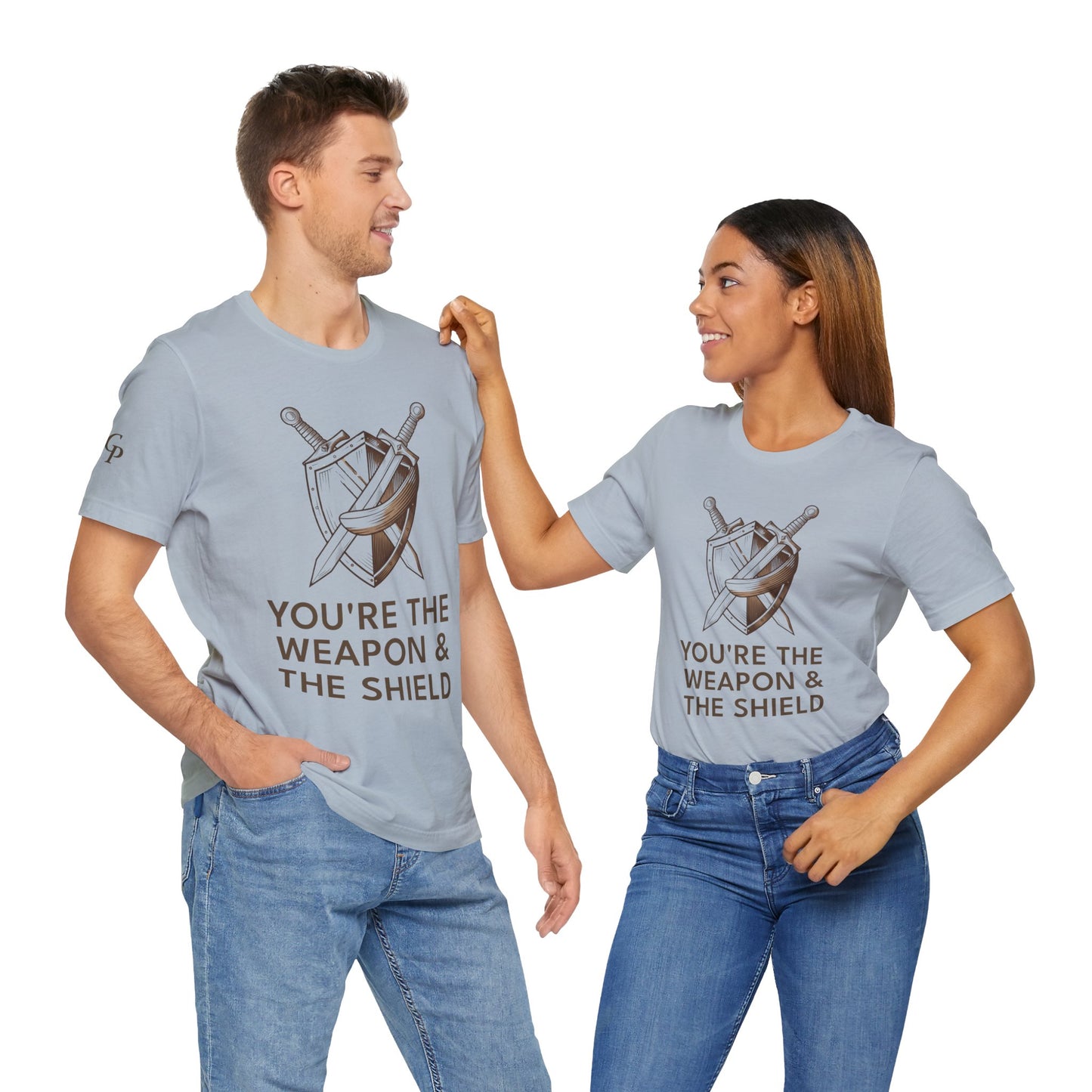Camiseta unisex de empoderamiento "Eres el arma, el escudo"