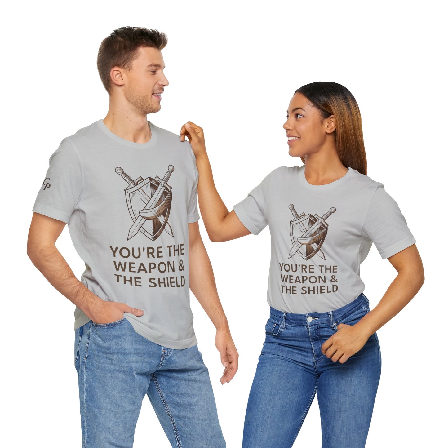 Camiseta unisex de empoderamiento "Eres el arma, el escudo"