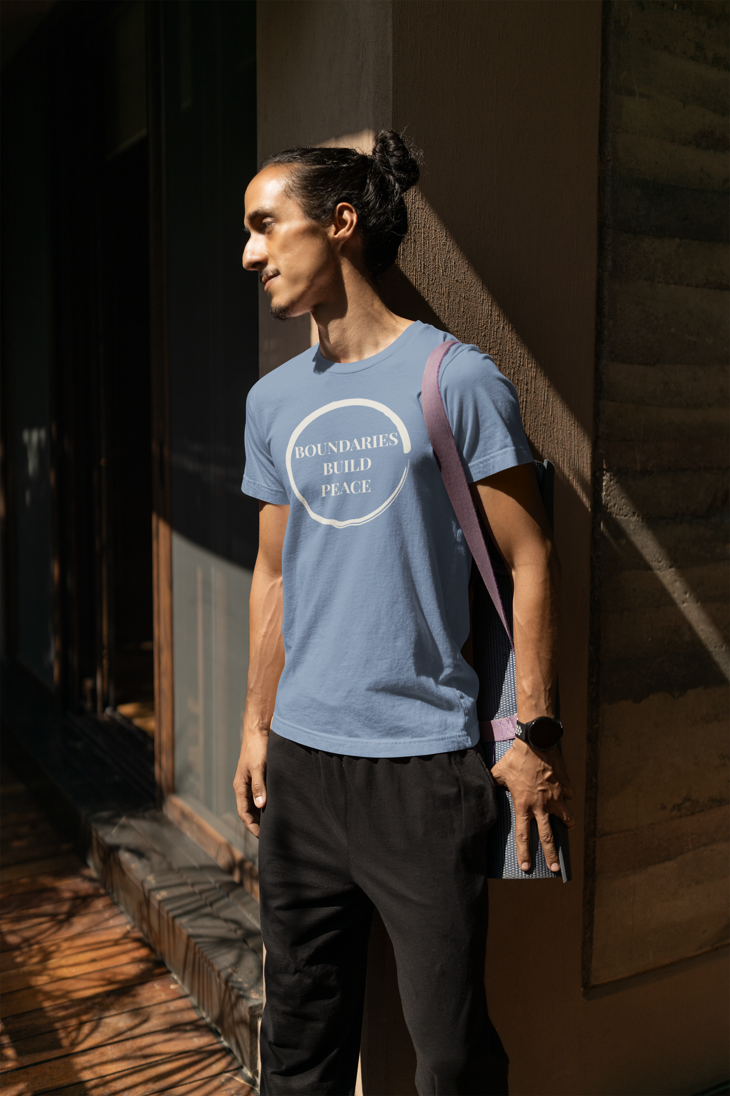 Camiseta unisex minimalista de mindfulness "Los límites construyen paz"