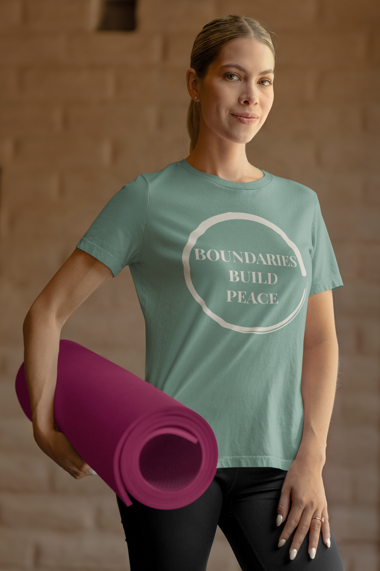 Camiseta unisex minimalista de mindfulness "Los límites construyen paz"