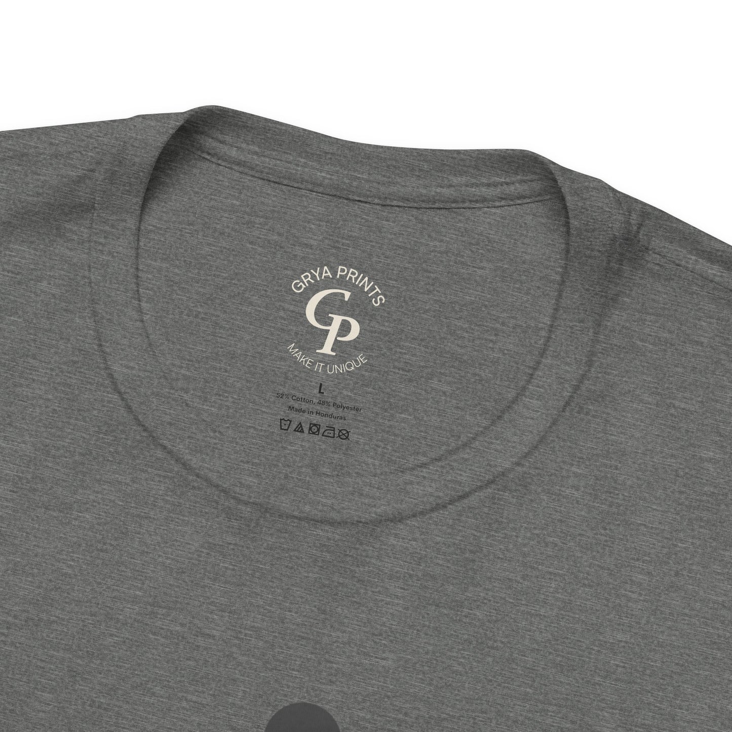 Camiseta motivacional unisex "Persigue sueños, no tendencias"